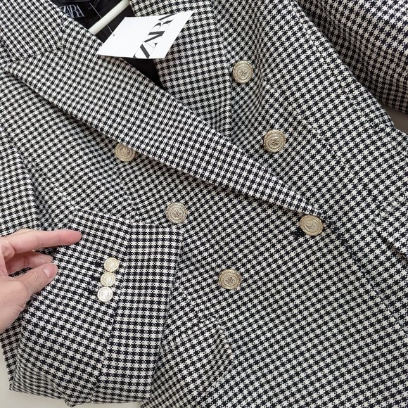 COPY - ZARA NWT CHECKERED HOUNDSTOOTH BLAZER GOLD BUTTONS BLACK WHITE - Picture 12 of 16